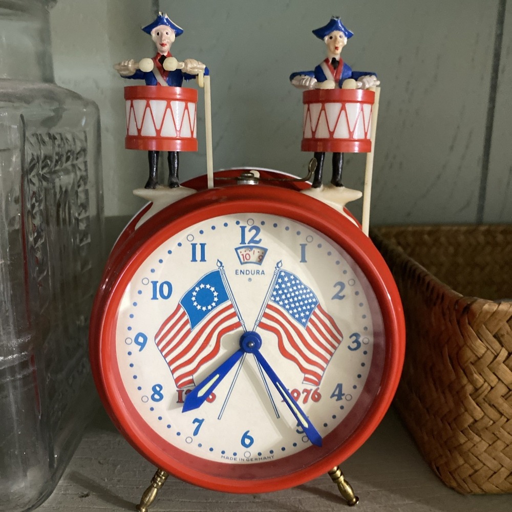 Vintage Endura Bicentennial 1776-1976 Drummer Boy Alarm Clock Germany Works